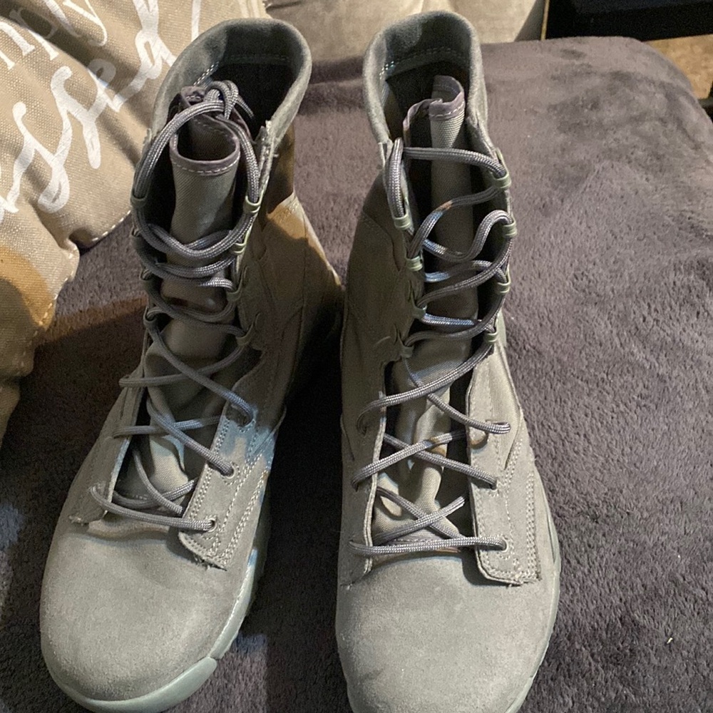 Nike SFB Tactical Boot Olive Green